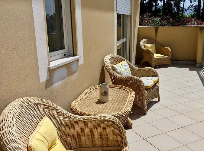 Anna's House Solarium Terrace Apartment *